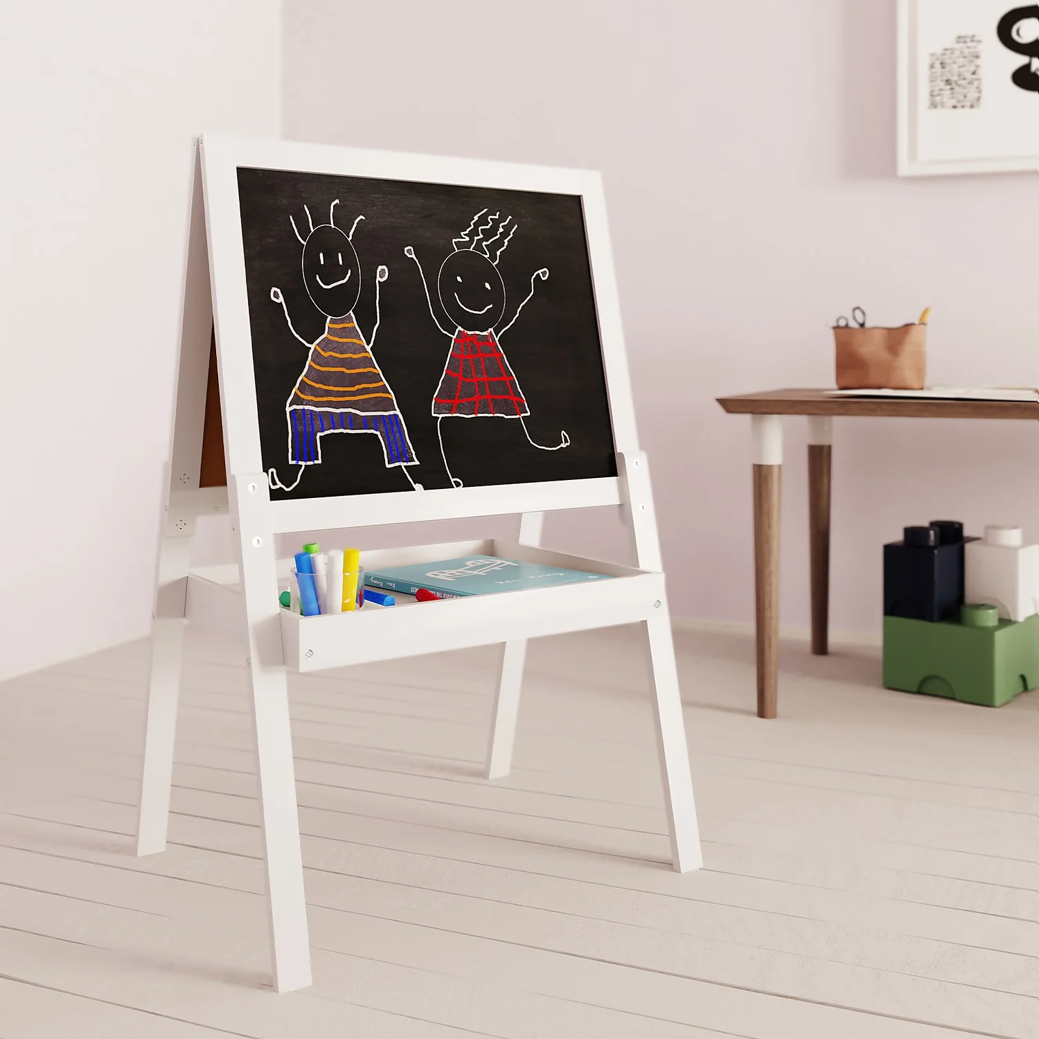 Kids Chalkboard Easel - Image 2