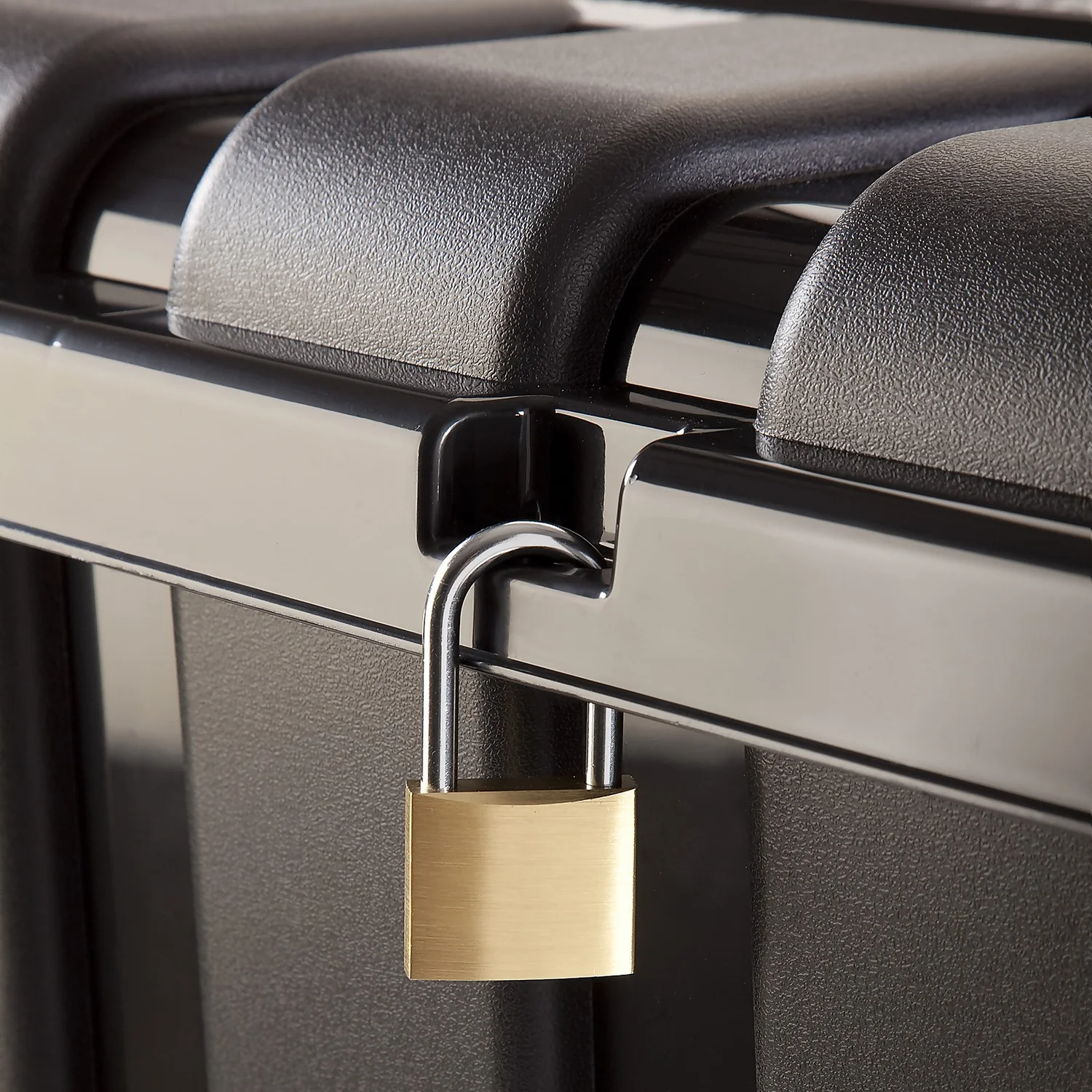 Tontarelli Heavy Duty Storage Trunk - 55L - Image 4